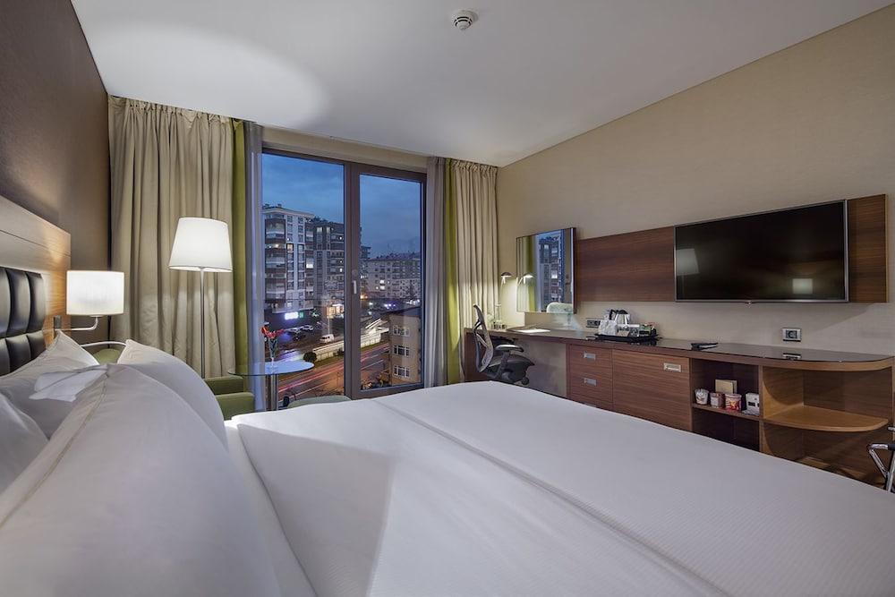 Doubletree By Hilton 5*