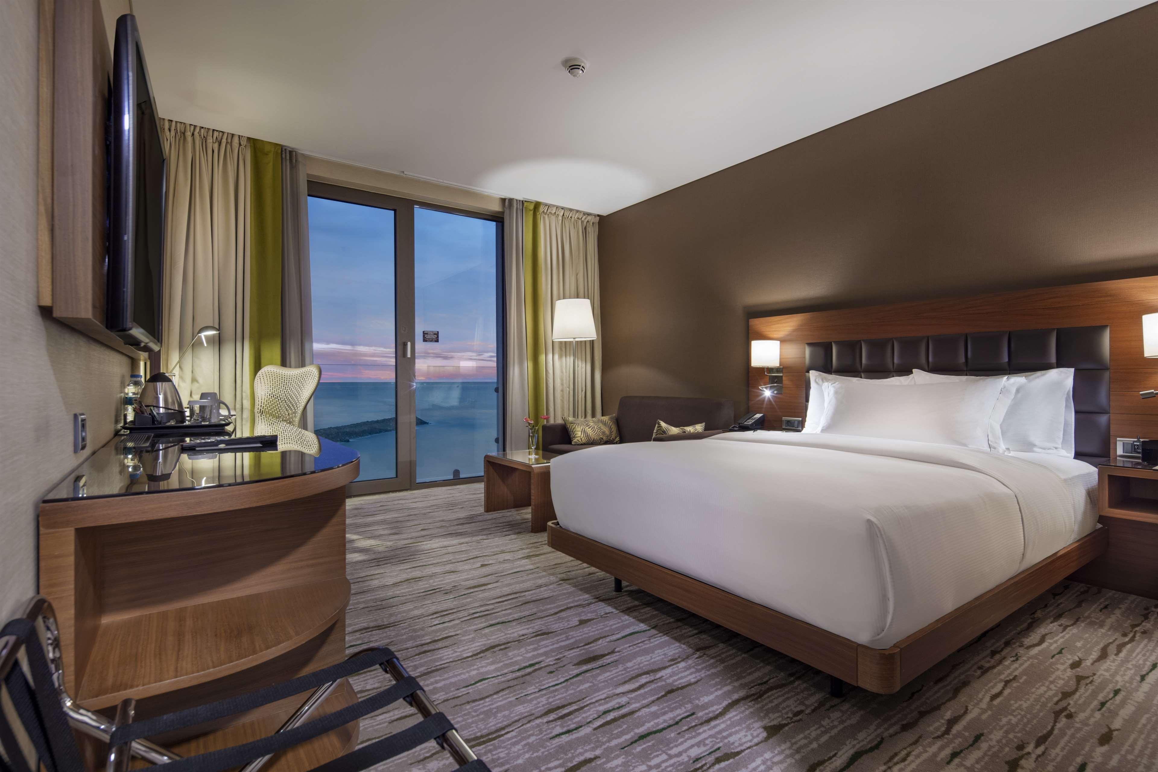 Hotel Doubletree By Hilton Trabzon