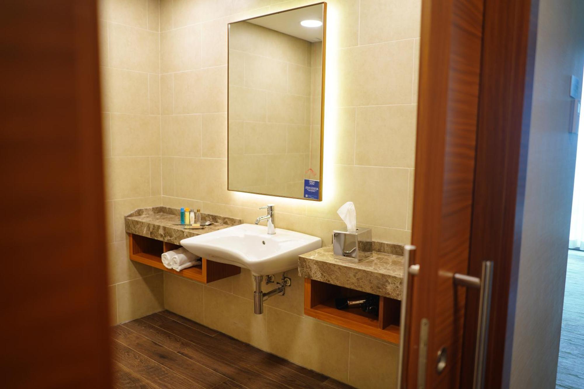 Doubletree By Hilton Hotel Trabzon