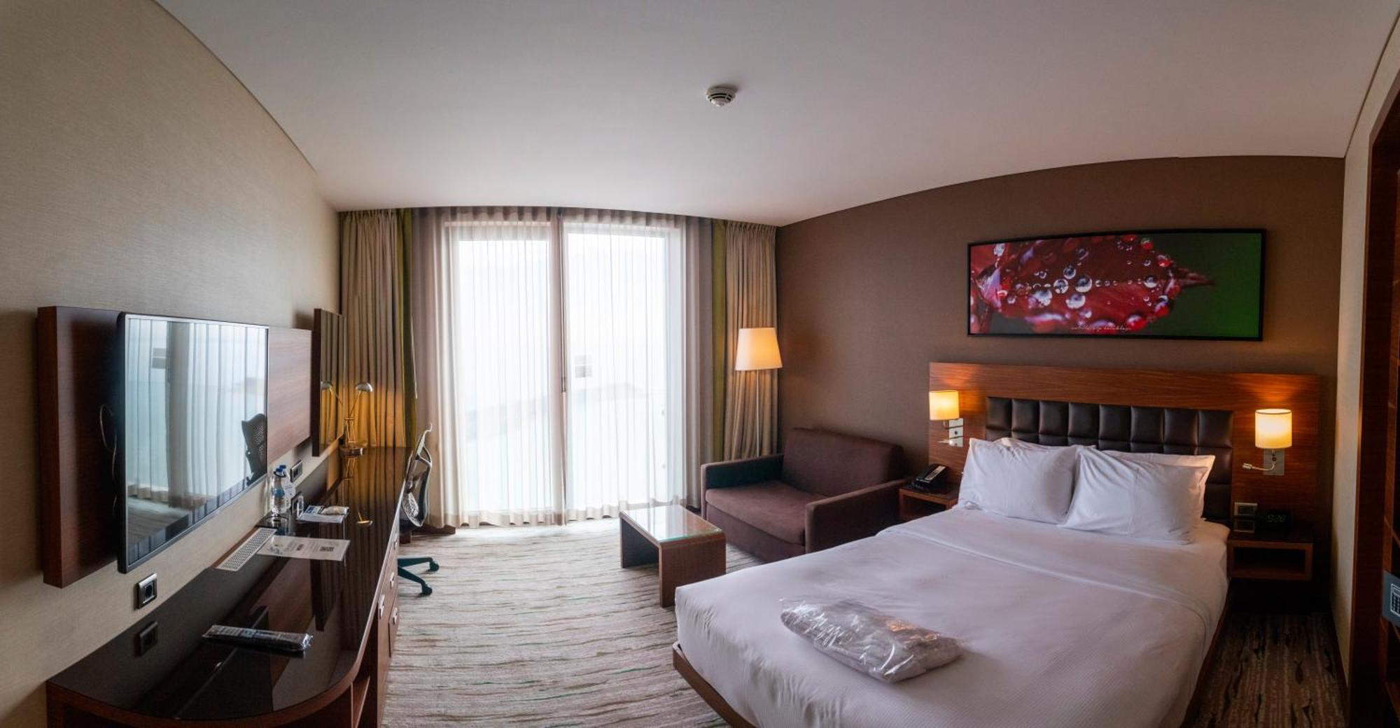 Doubletree By Hilton 5*