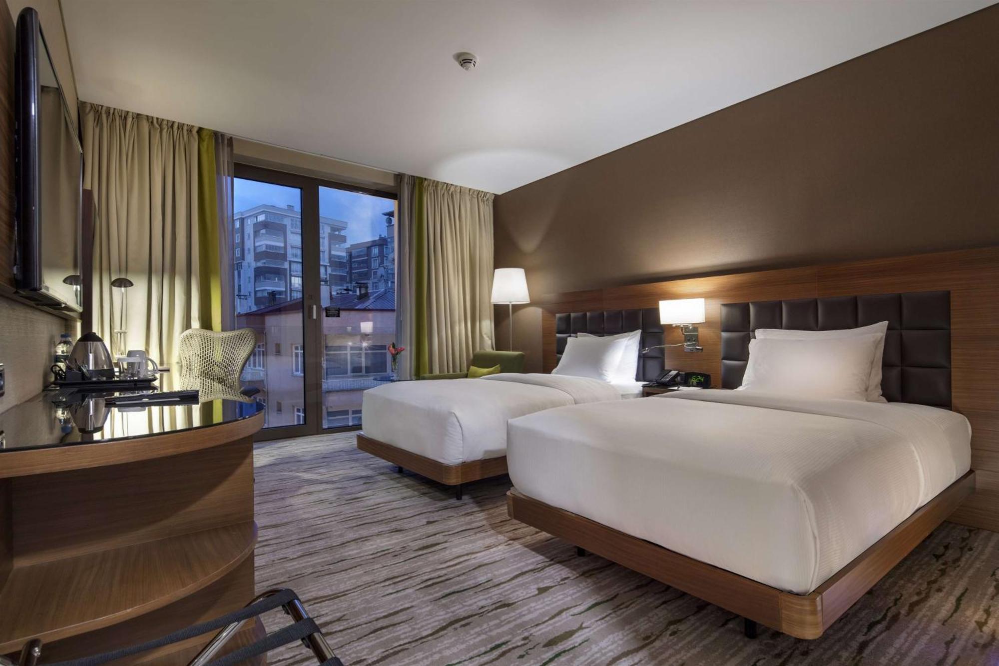 Doubletree By Hilton Hotel