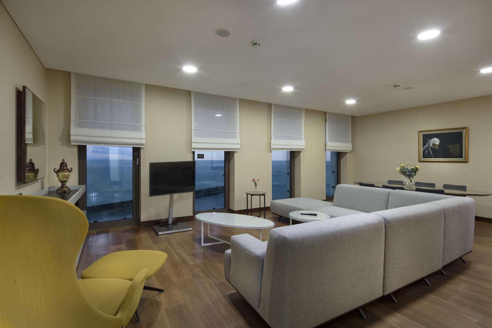 Doubletree By Hilton Hotel Trabzon