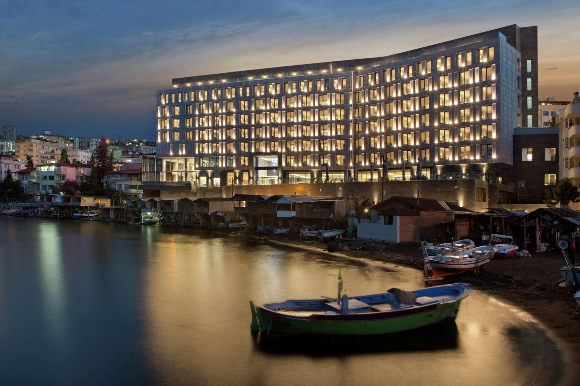 Doubletree By Hilton Hotel
